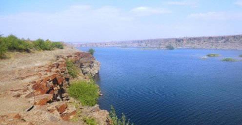 В Зугресе в карьере утонул мужчина