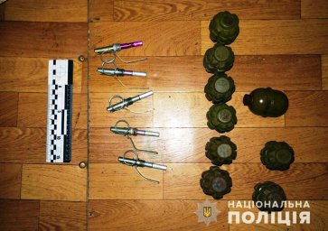 В Бахмуте у мужчины изъяли девять гранат