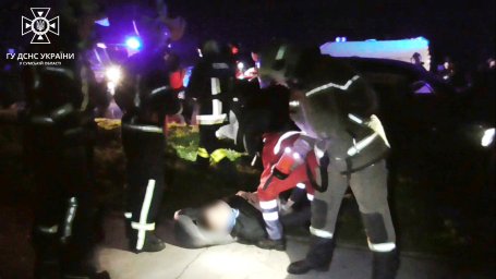 В ДТП у Сумах постраждали двоє людей. З’явилось відео
