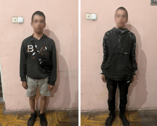 У Мукачеві двоє підлітків викрали автомобіль. З’явилось відео