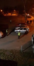 Во Львове неизвестные подожгли дверь дома и подложили гранату