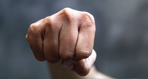 В Подільську на Одещині троє нетверезих відвідувачів буянили в лікарні, потім напали на поліцейських