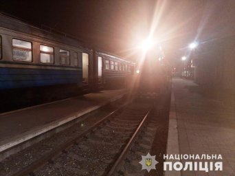 В Дергачах поезд сбил мужчину