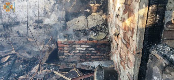 В Харьковской области при пожаре пострадали двое мужчин