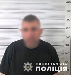 У Запоріжжі через ревнощі чоловік ледве не вбив містянина