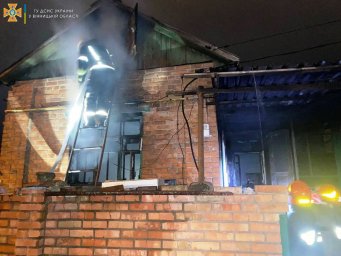 При пожаре в Виннице погиб пожилой мужчина