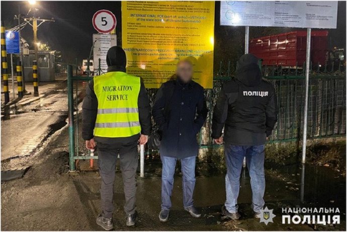Правоохоронці Хмльниччини депортували нелегала-кримінальника з Грузії