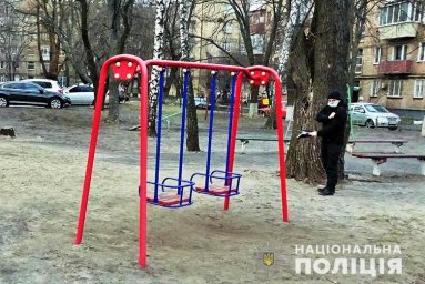В Киеве иностранец приставал к ребенку В Киеве иностранец приставал к ребенку