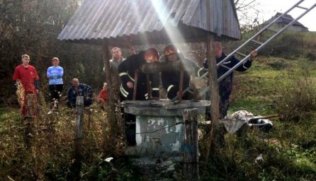В одесском селе пожилая женщина упала в колодец