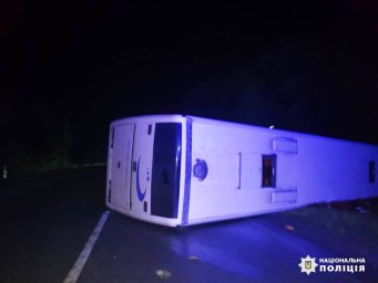 В автопригоді у Черкаській області постраждали 23 особи