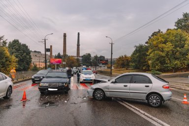ДТП возле Областной детской больницы в Днепре