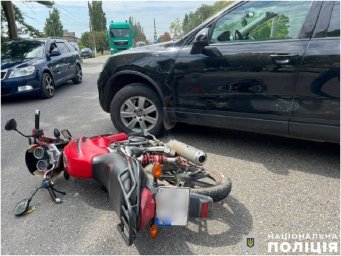 На Миколаївщині в ДТП серйозно травмувався малолітній пасажир мотоцикла