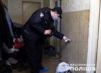 В Киеве мужчина до смерти избил жену. Появилось видео