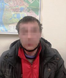 В Киеве двое мужчин напали на прохожего