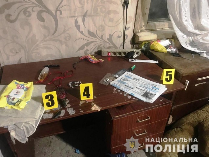 В Харьковской области мужчина держал в заложниках бывшую семью. Появилось видео
