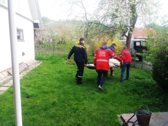 В Яблонове из колодца достали женщину