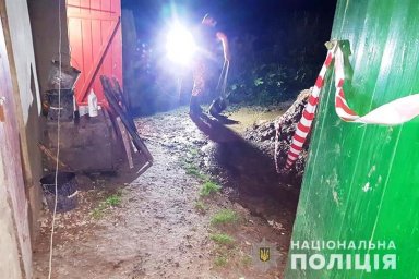 В Тернопольской области женщина выбросила новорожденного младенца в выгребную яму