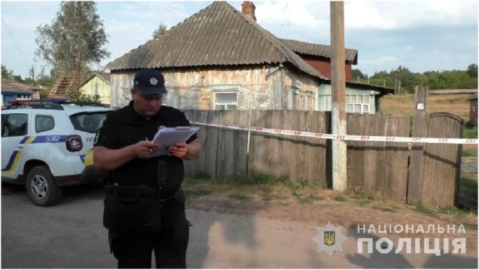 З’явилося відео затримання жінки, яка на Тростянеччині вбила чоловіка