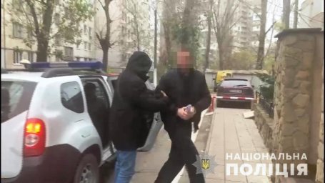 В Одессе мужчина убил друга. Появилось видео