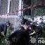 В Киеве мужчина сбросил знакомую с балкона. Появилось видео