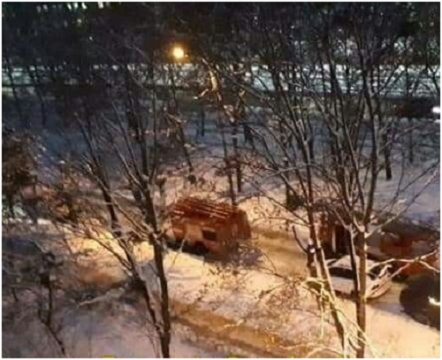 В Киеве горит квартира на улице Вацлава Гавела