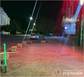 У Житомирі чоловік наніс тяжкі тілесні ушкодження містянину. Поліція веде слідство