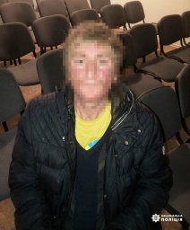 В Ладыжине мужчина убил и ограбил пожилую женщину
