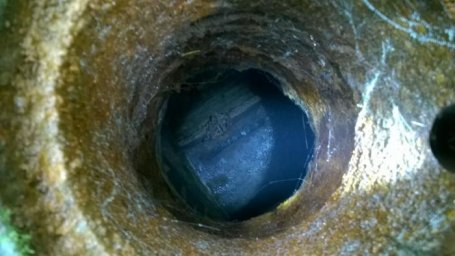 Во Львове мужчину спасли из коллектора