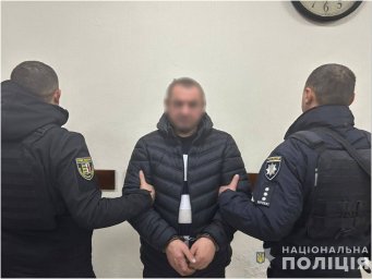 В селі Ільниця правоохоронці затримали зловмисника, який завдав смертельні травми односельцю