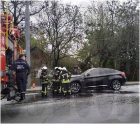 В Одессе горел автомобиль «BMW»