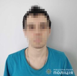В Жмеринке мужчина ударил знакомого ножом