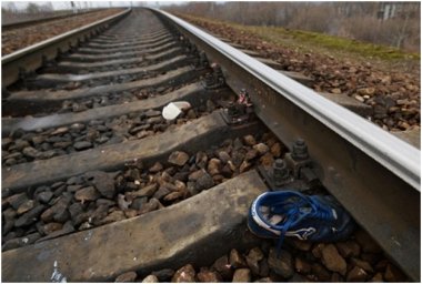 В Киевской области ученик 9 класса попал под поезд В Киевской области ученик 9 класса попал под поезд