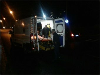 Во Львове автомобиль сбил двоих пешеходов