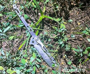 В Киеве мужчина ударил прохожего ножом