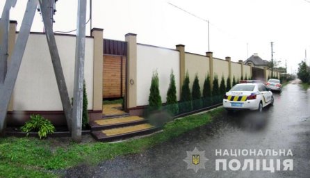 В Киевской области мужчина изнасиловал несовершеннолетнюю девочку В Киевской области мужчина изнасиловал несовершеннолетнюю девочку