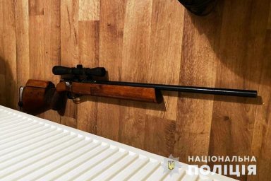 В Тернополе мужчина устроил стрельбу