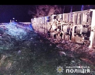 Во Львовской области опрокинулся пассажирский автобус