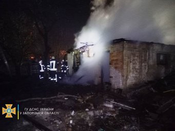 В Запорожье при пожаре погибли мужчина и ребенок