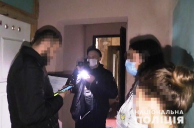 В Киеве мужчина убил знакомого. Появилось видео