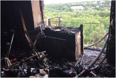 В Харькове в сгоревшей квартире обнаружен труп мужчины. Появилось видео