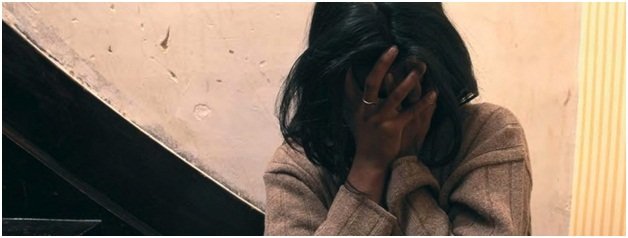 В Днепре неизвестный ударил и пытался затащить в кусты 15-летнюю девушку
