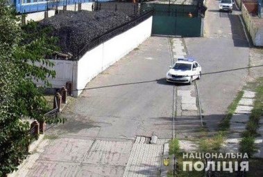 В Мариуполе спасли работников АЗС, потерявших сознание в резервуаре для топлива