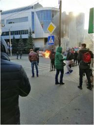В Харькове на ходу загорелся легковой автомобиль