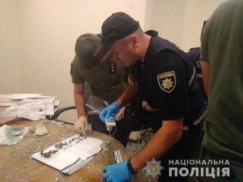 В центре Киева из гранатомета обстреляли админздание. Появилось видео