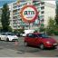 В Киеве автомобиль сбил девушку, переходящую дорогу на зеленый свет