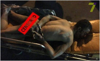 В центре Одессы по улице бегал голый мужчина