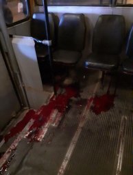 В Днепре мужчина умер в троллейбусе В Днепре мужчина умер в троллейбусе