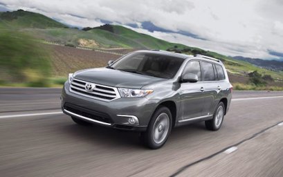 Во Львове похищен автомобиль Toyota Highlander