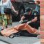 С 12 этажа в Киеве на улице Жилянкской упал 25-летний молодой человек. Появилось видео