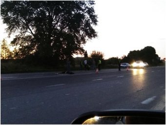 На трассе возле села Басивка под Львовом мужчина насмерть сбит автомобилем